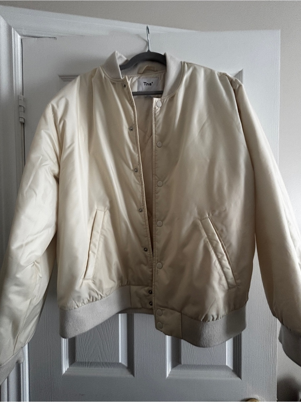 Aritzia bomber